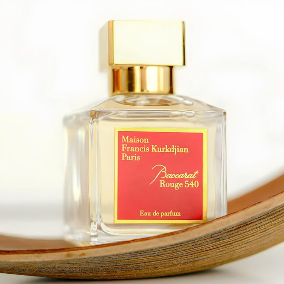 Maison Francis Kurkdjian Baccarat Rouge 540 Eau De Parfum 2.4 oz/70 ml Unisex - Picture 3 of 7